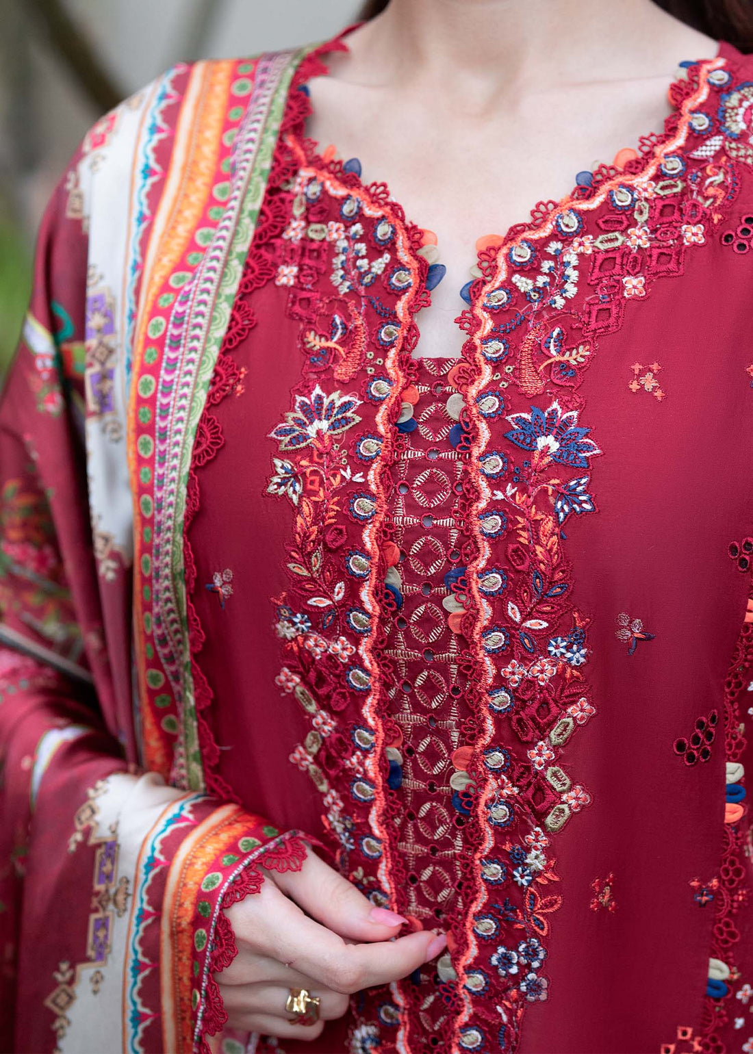 Kanwal Malik | Mira Summer Lawn 26 | Ayana - House Of Hania