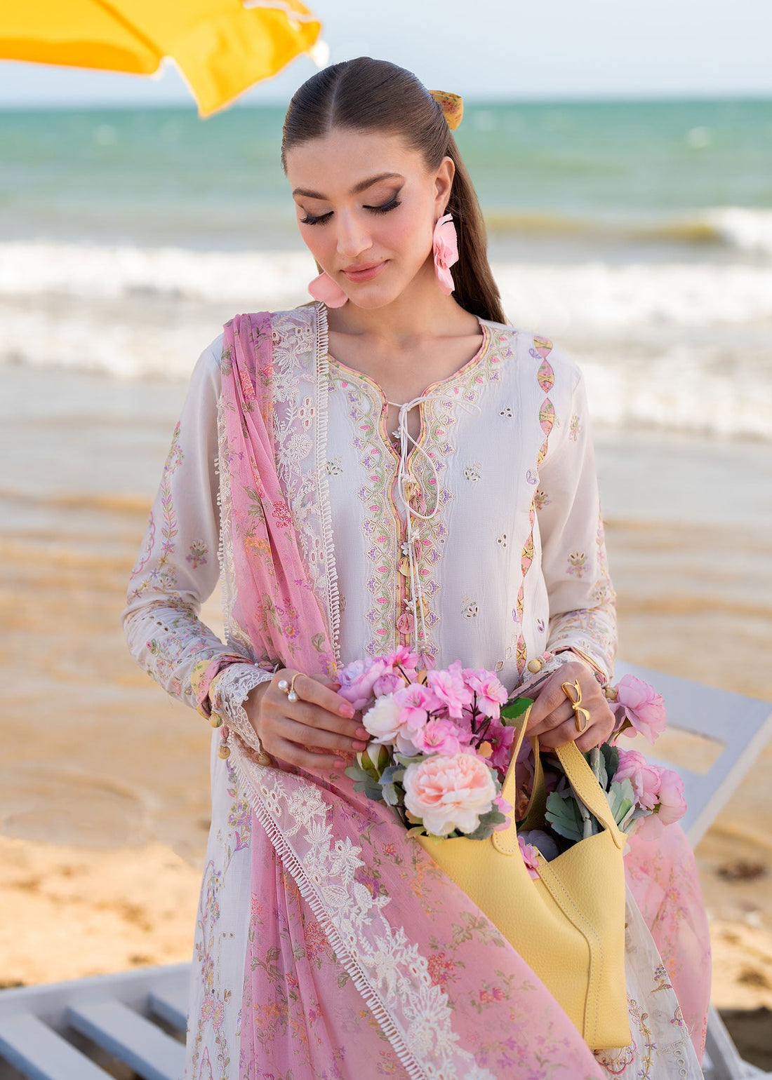 Kanwal Malik | Mira Summer Lawn 26 | Luna - House Of Hania
