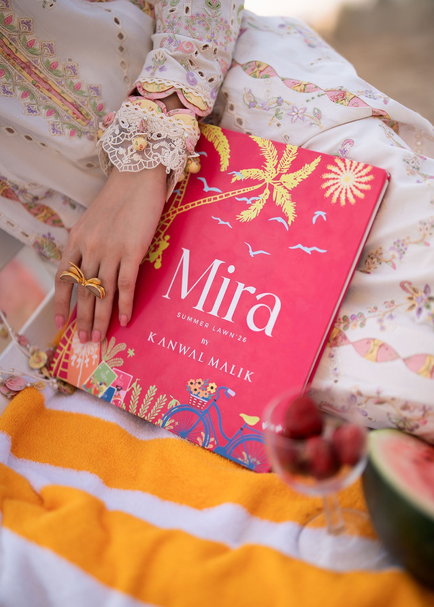 Kanwal Malik | Mira Summer Lawn 26 | Luna - House Of Hania