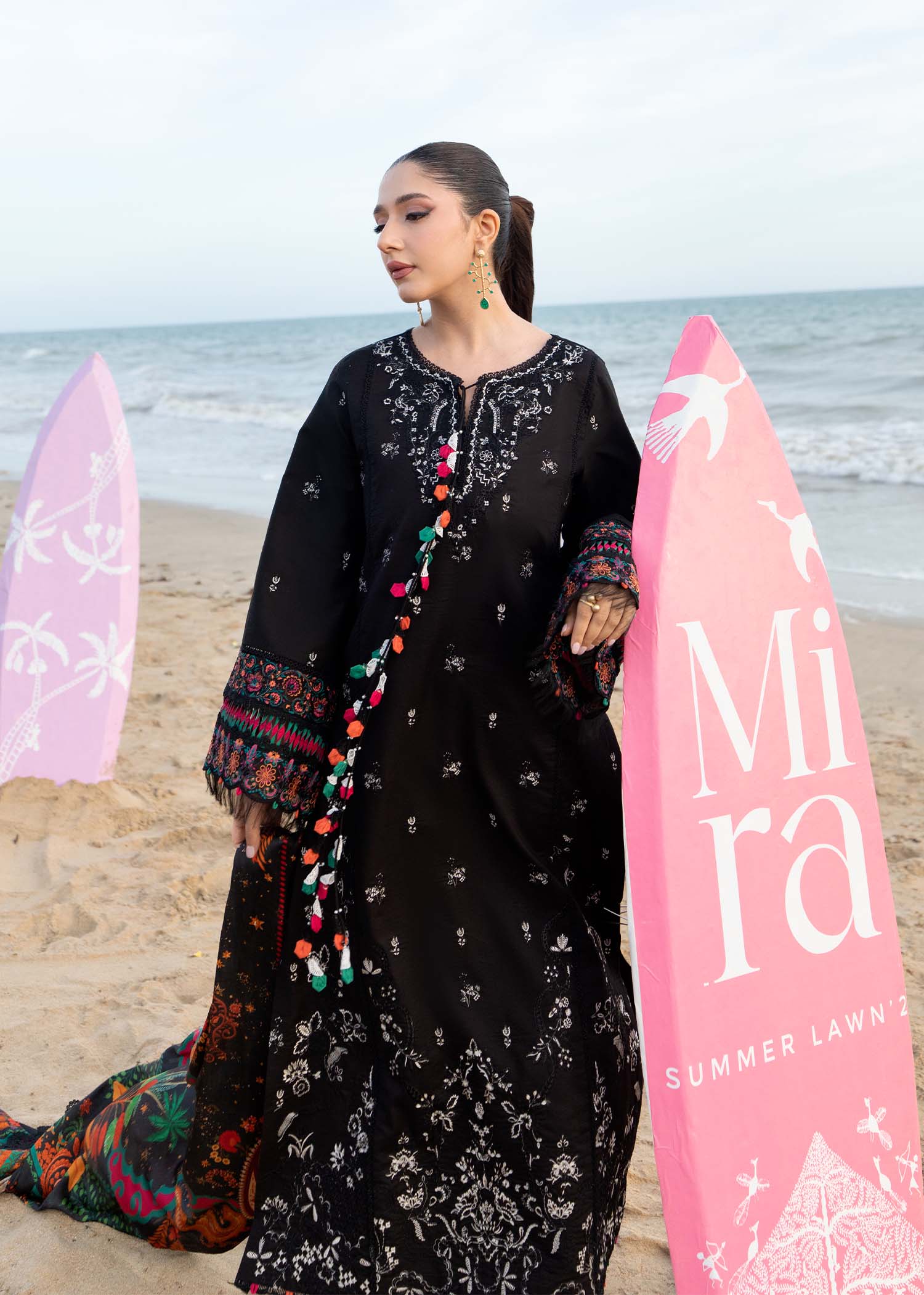 Kanwal Malik | Mira Summer Lawn 26 | Ophelia - House Of Hania