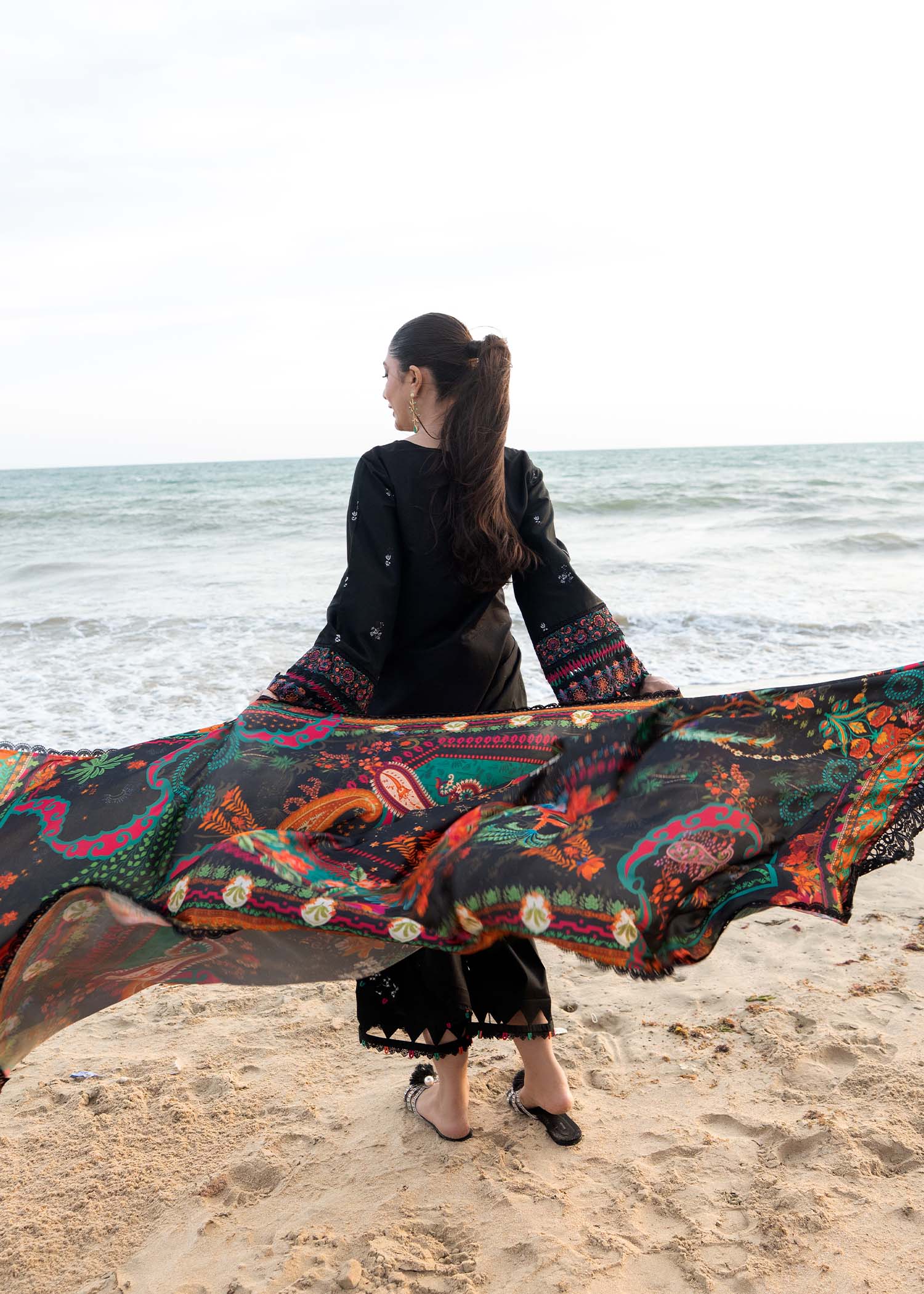 Kanwal Malik | Mira Summer Lawn 26 | Ophelia - House Of Hania
