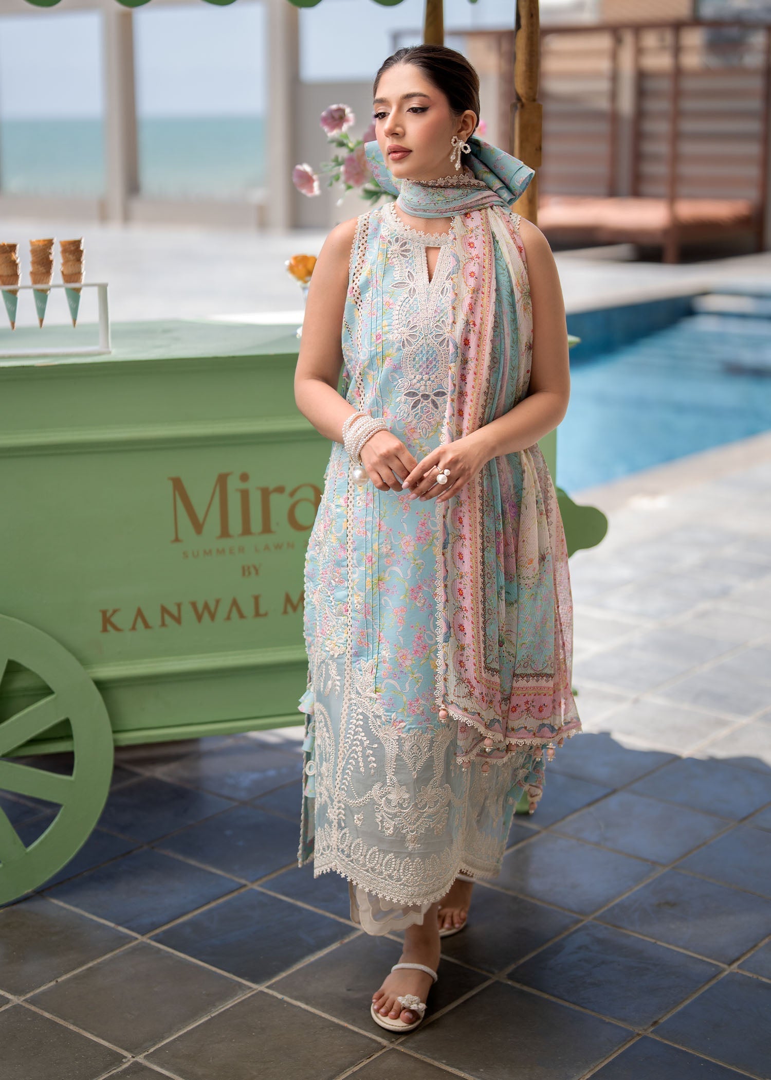 Kanwal Malik | Mira Summer Lawn 26 | Tiya - House Of Hania