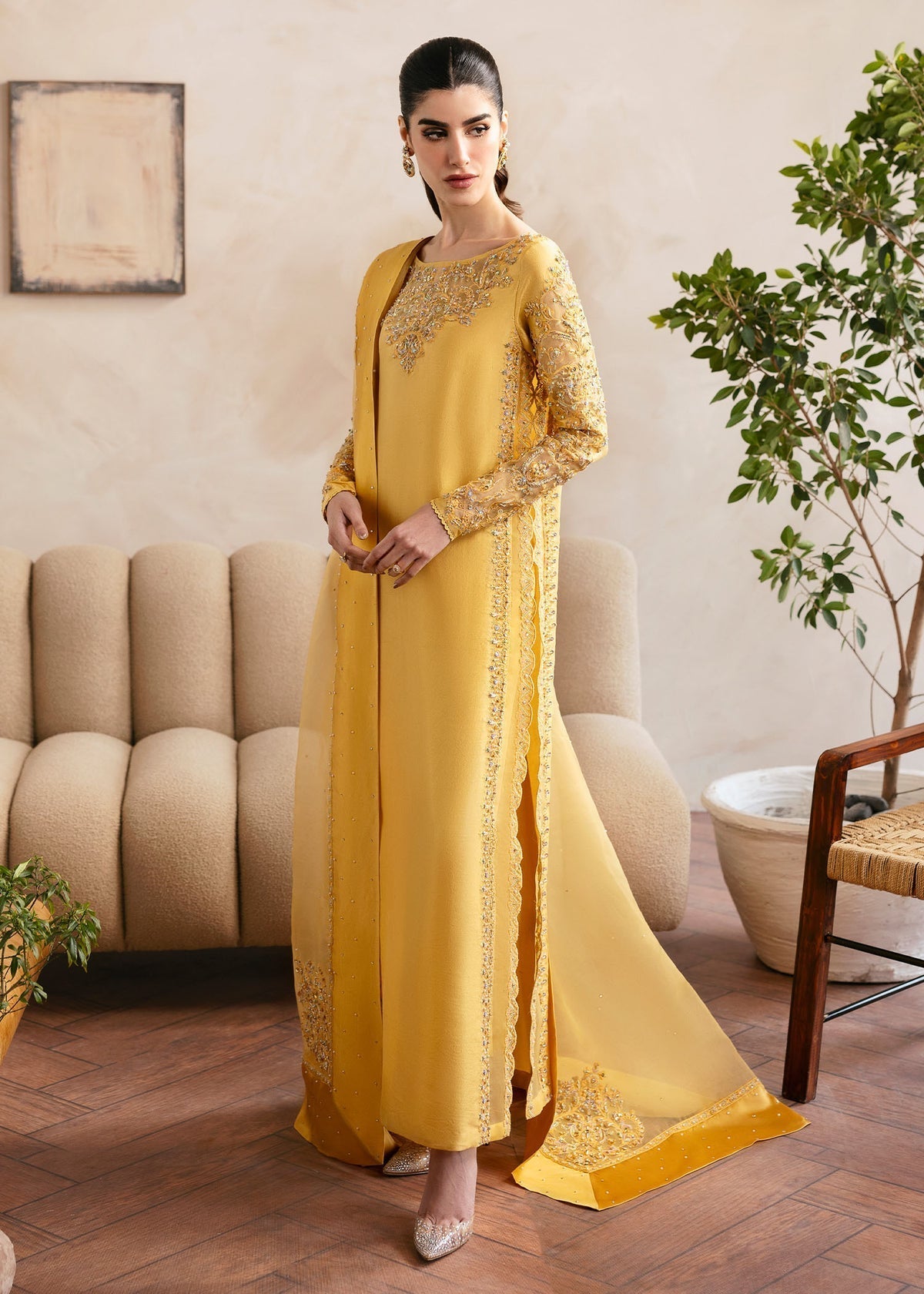 Kanwal Malik | Miray Luxury Pret |Saesha - House Of Hania