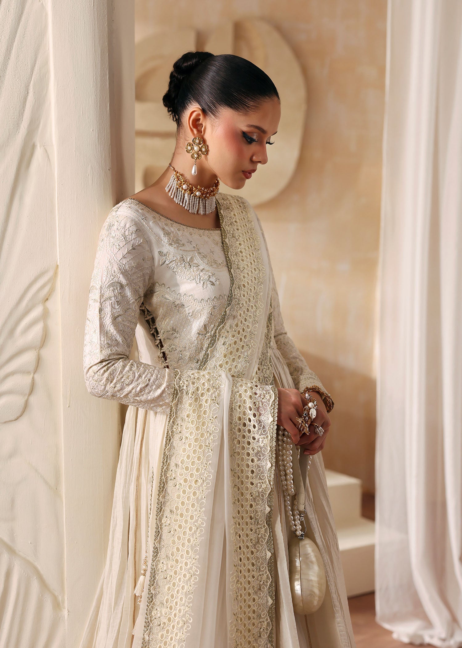 Kanwal Malik | Rea Luxury Pret'26 | Nira - House Of Hania