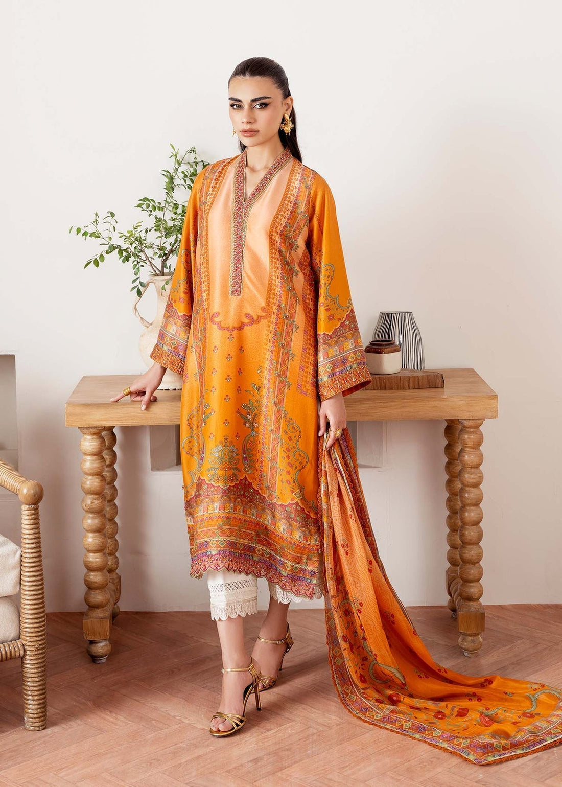 Kanwal Malik | Rosalia Silk Eid 25 | Kira - House Of Hania