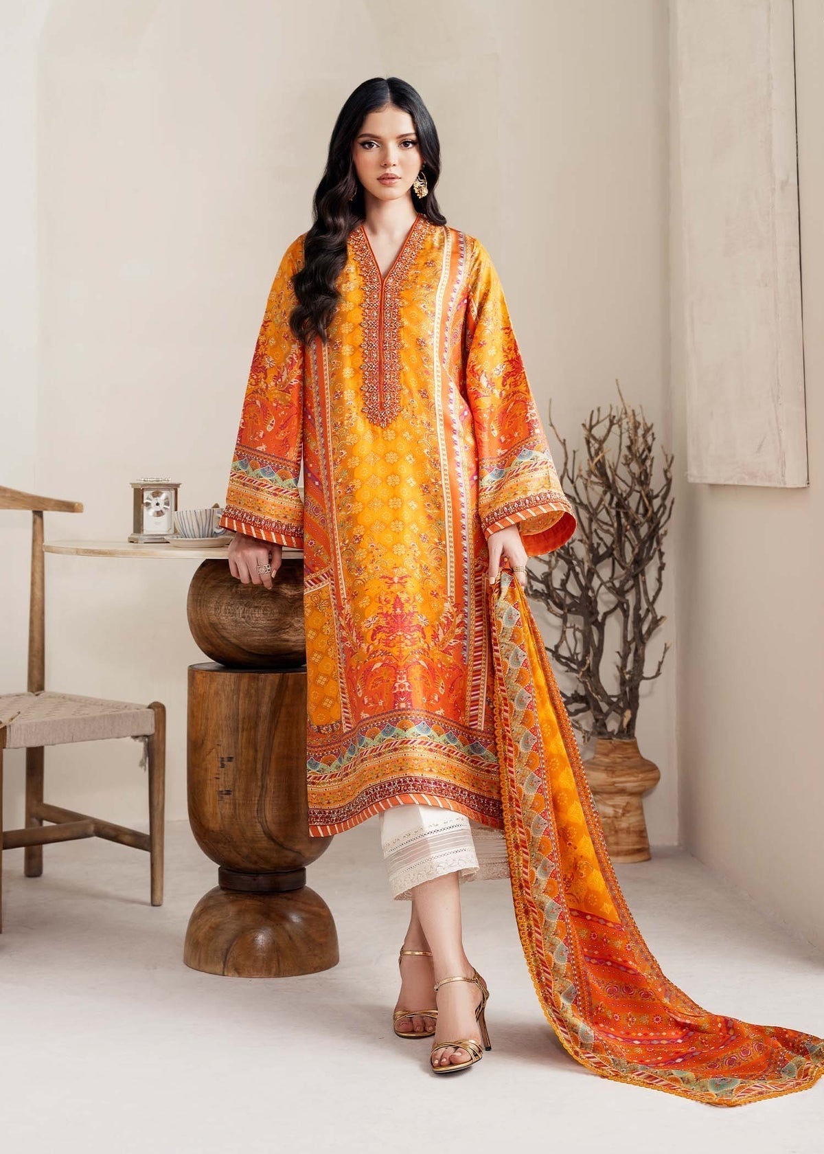 Kanwal Malik | Rosalia Silk Eid 25 | Maesha - House Of Hania