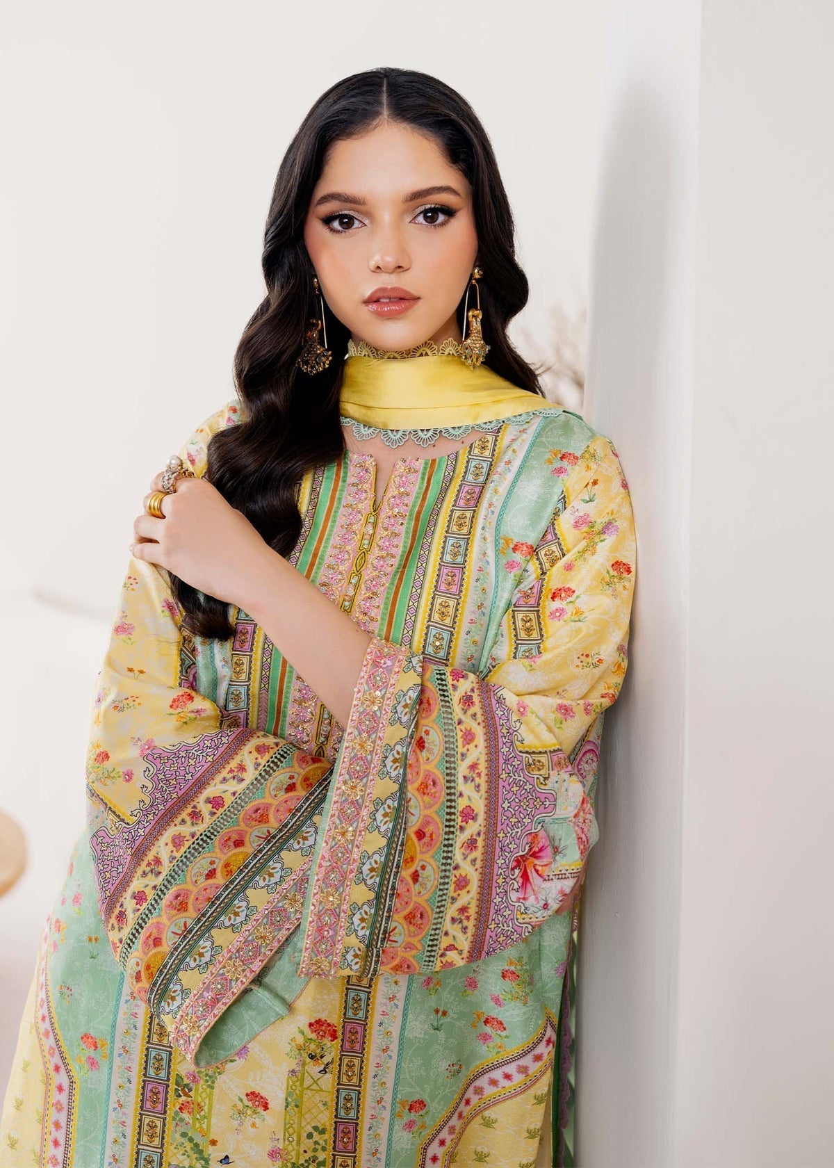 Kanwal Malik | Rosalia Silk Eid 25 | Mira - House Of Hania