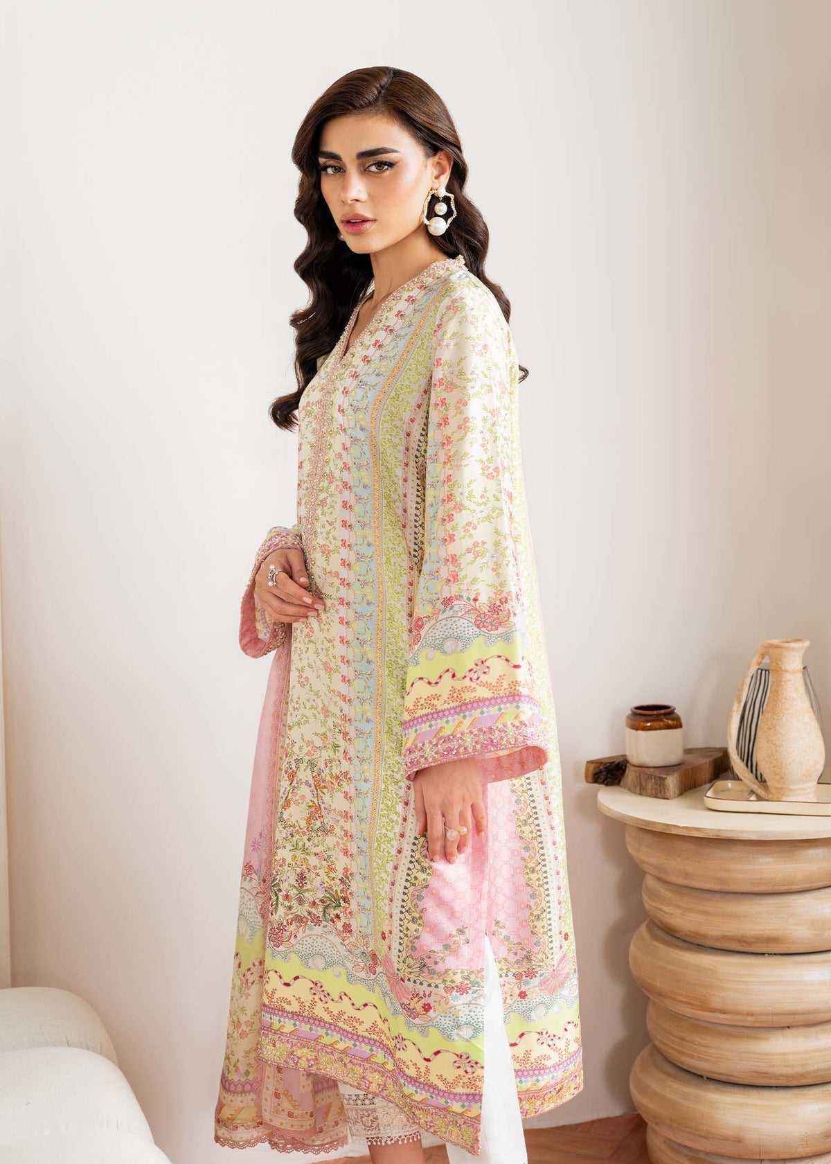 Kanwal Malik | Rosalia Silk Eid 25 | Seris - House Of Hania
