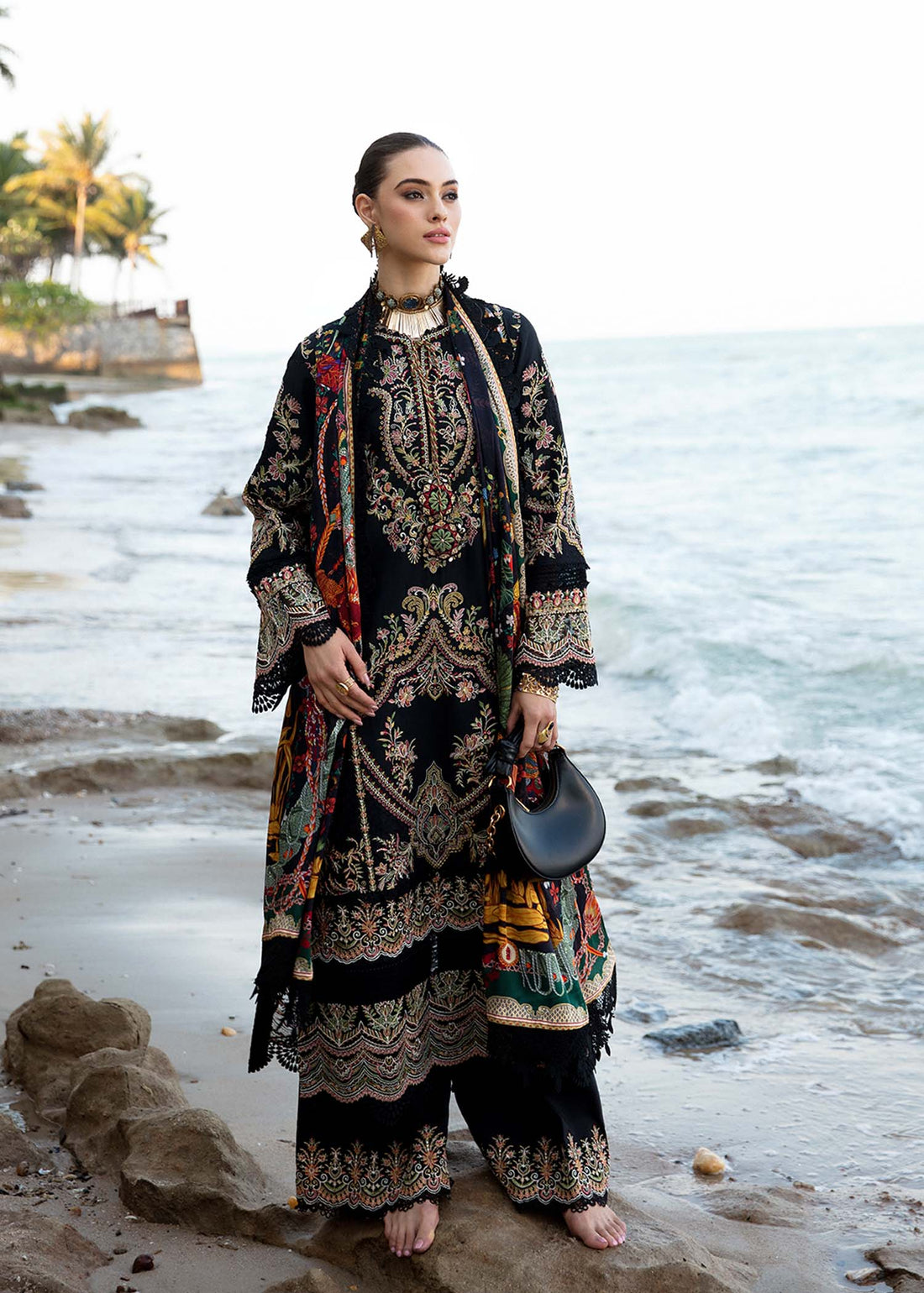 Kanwal Malik | Sareen Luxury Lawn 24 | Gloria - House Of Hania
