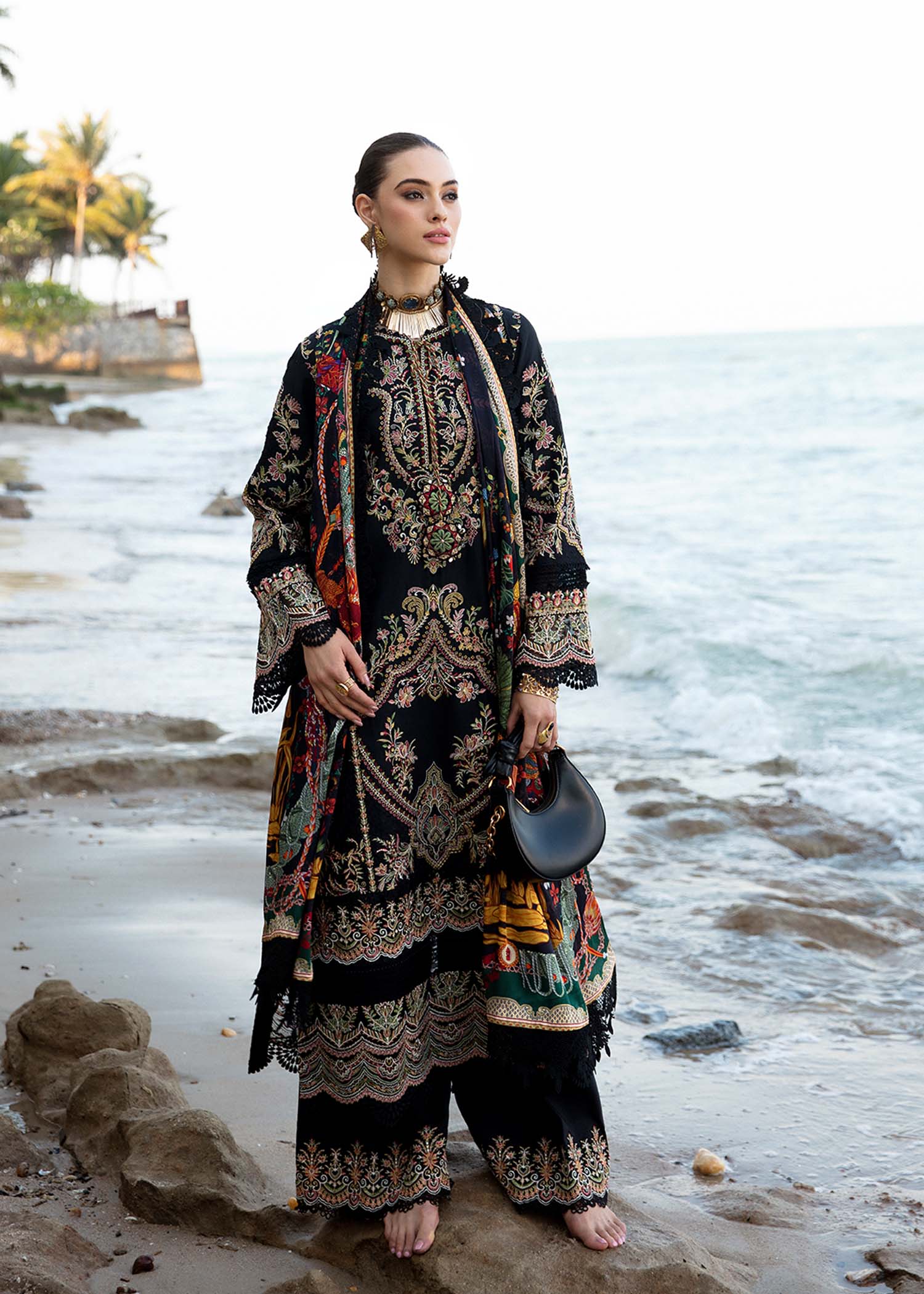 Kanwal Malik | Sareen Luxury Lawn 24 | Gloria - House Of Hania