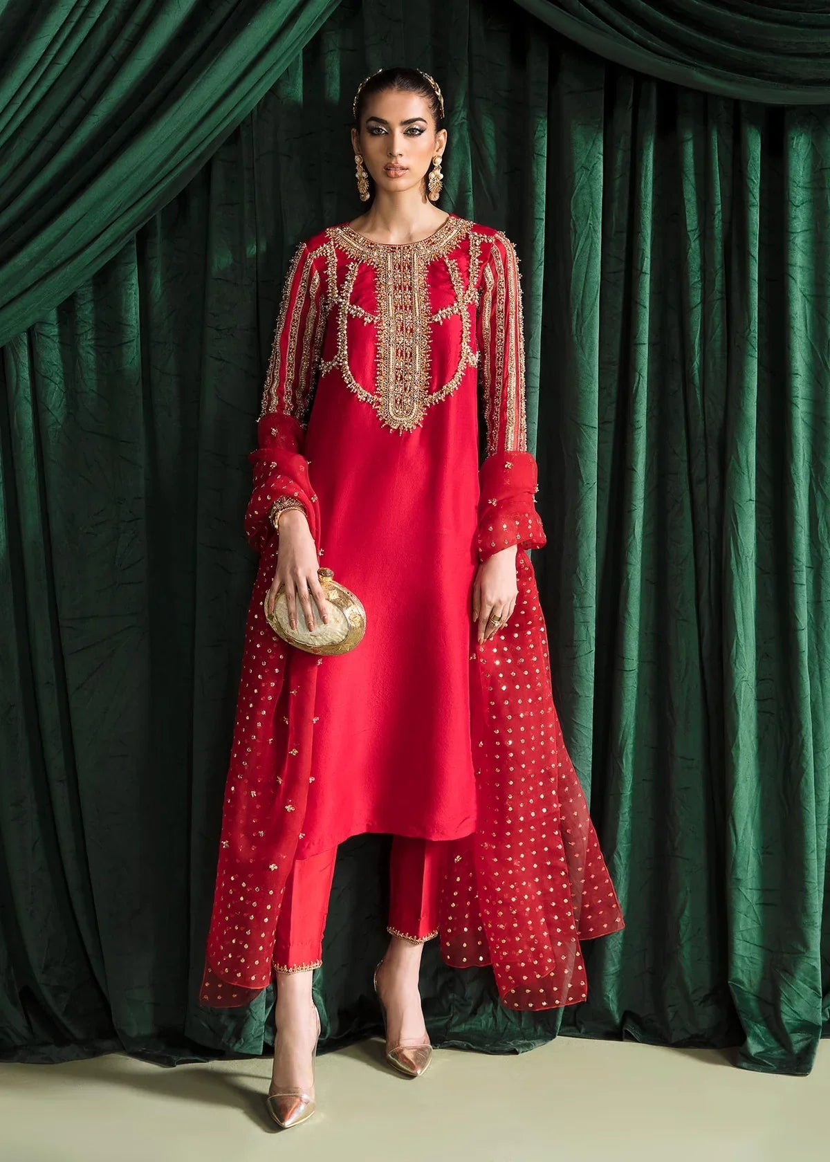 Kanwal Malik | Tesoro Collection | CHARISMA - House Of Hania