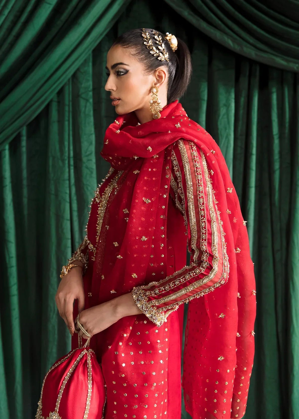 Kanwal Malik | Tesoro Collection | CHARISMA - House Of Hania