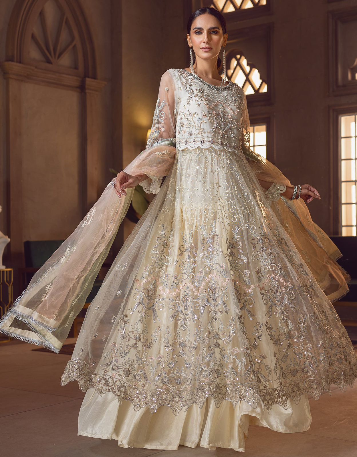 LF-710 - House Of Hania