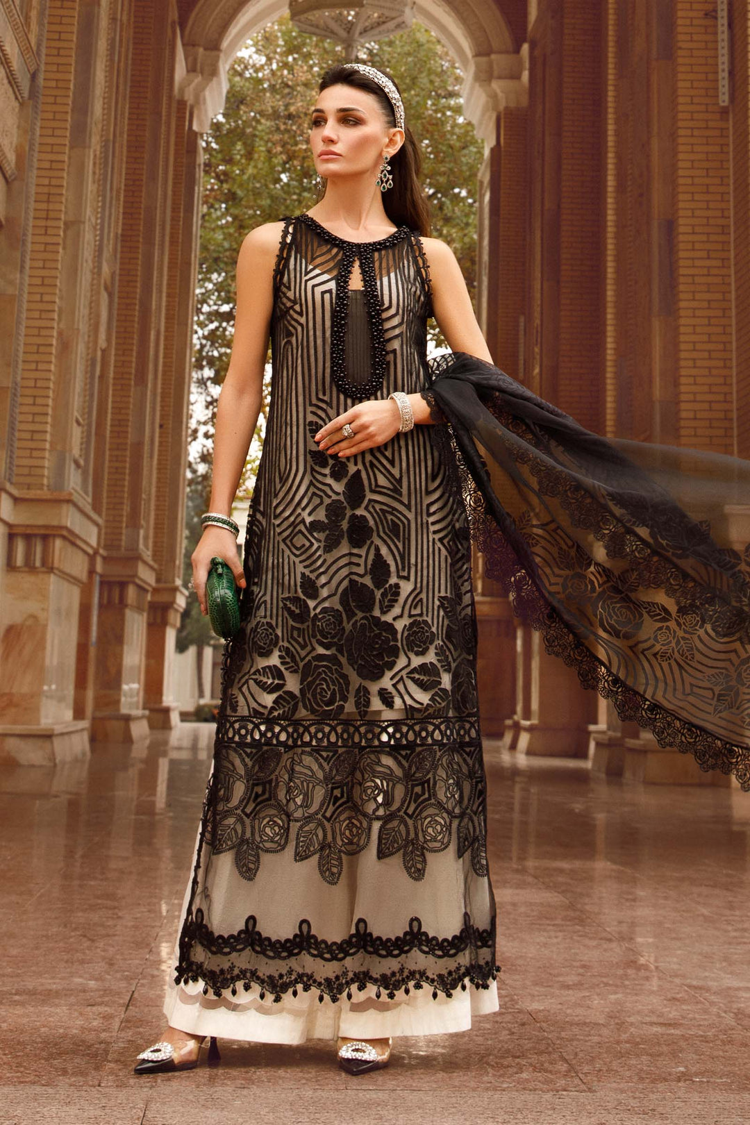 MARIA B EMBROIDED LAWN  D-2306-B - House Of Hania