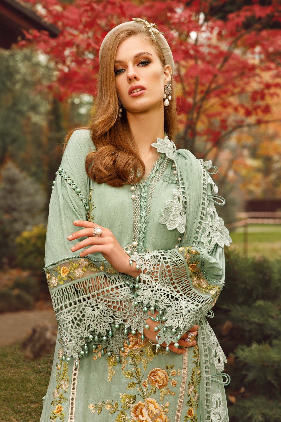 MARIA B EMBROIDED LUXURY LAWN  D-2302-A - House Of Hania