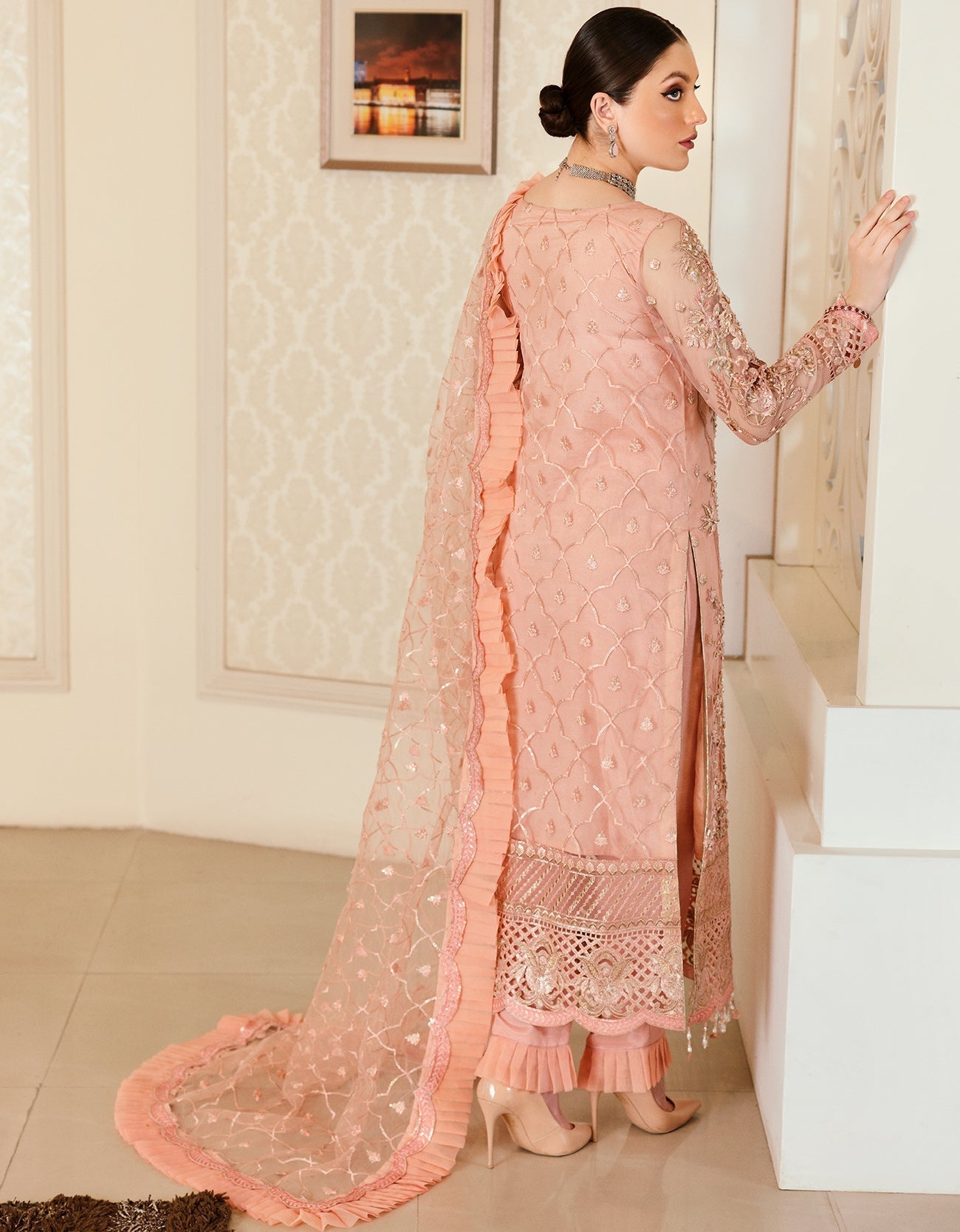 MB 303 - House Of Hania