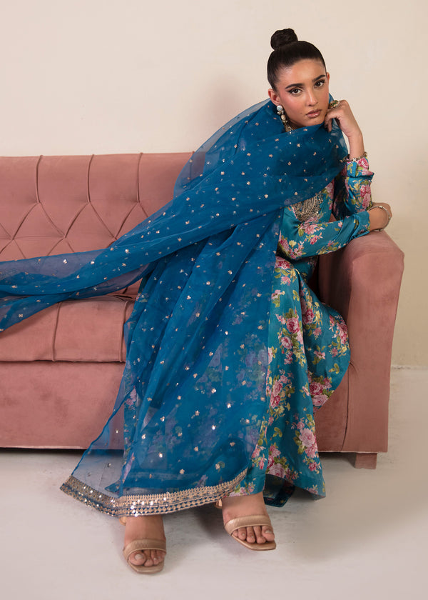 MNR | Ankh Macholi Festive Edit | NEELOFAR - House Of Hania