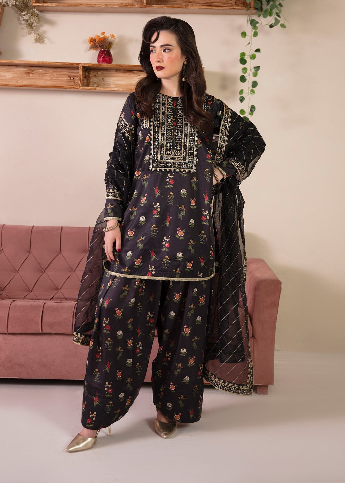 MNR | Ankh Macholi Festive Edit | ZINNIA - House Of Hania