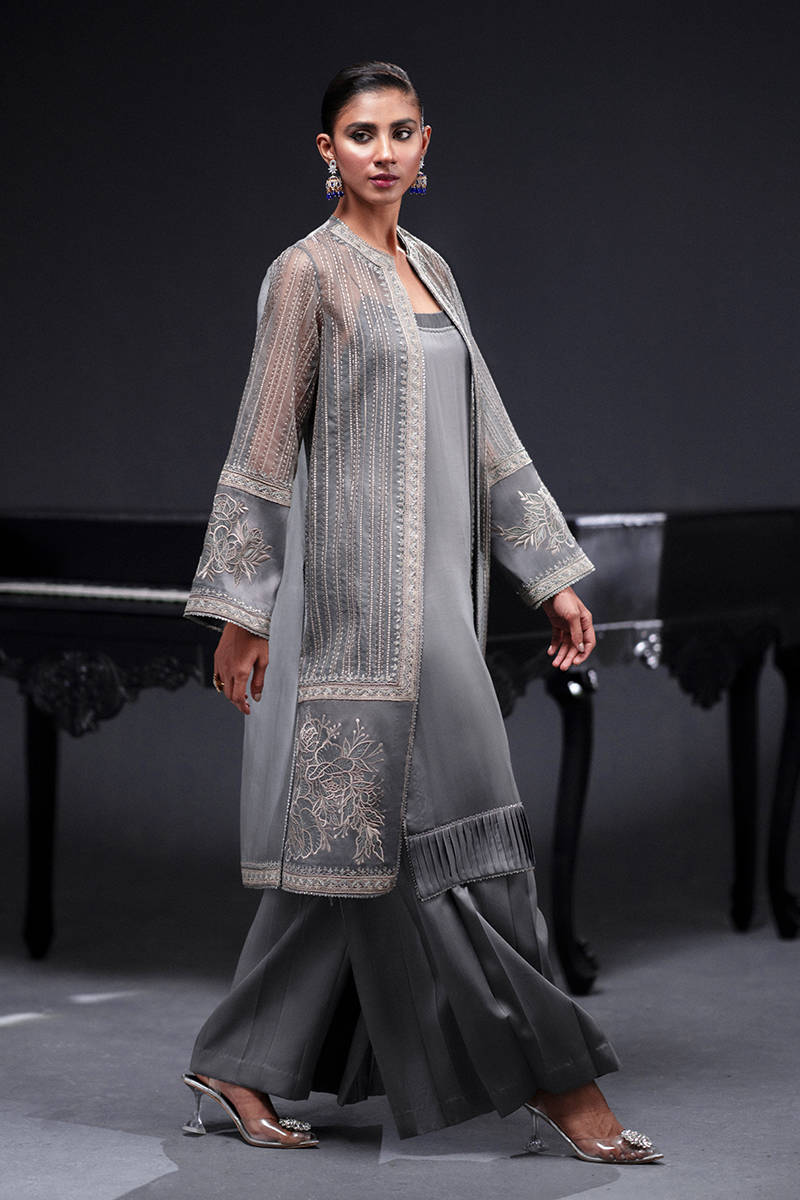 MNR | Chai Coffee Luxury Pret | Grey Eminance - House Of Hania