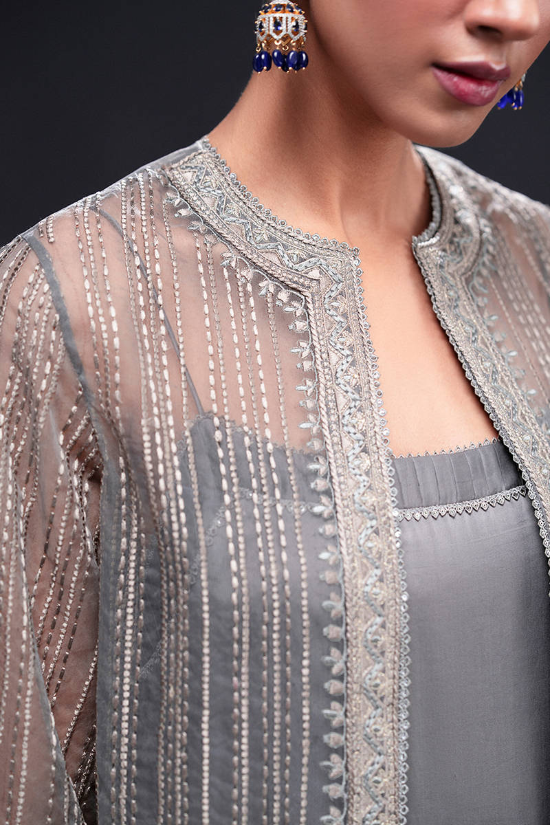 MNR | Chai Coffee Luxury Pret | Grey Eminance - House Of Hania
