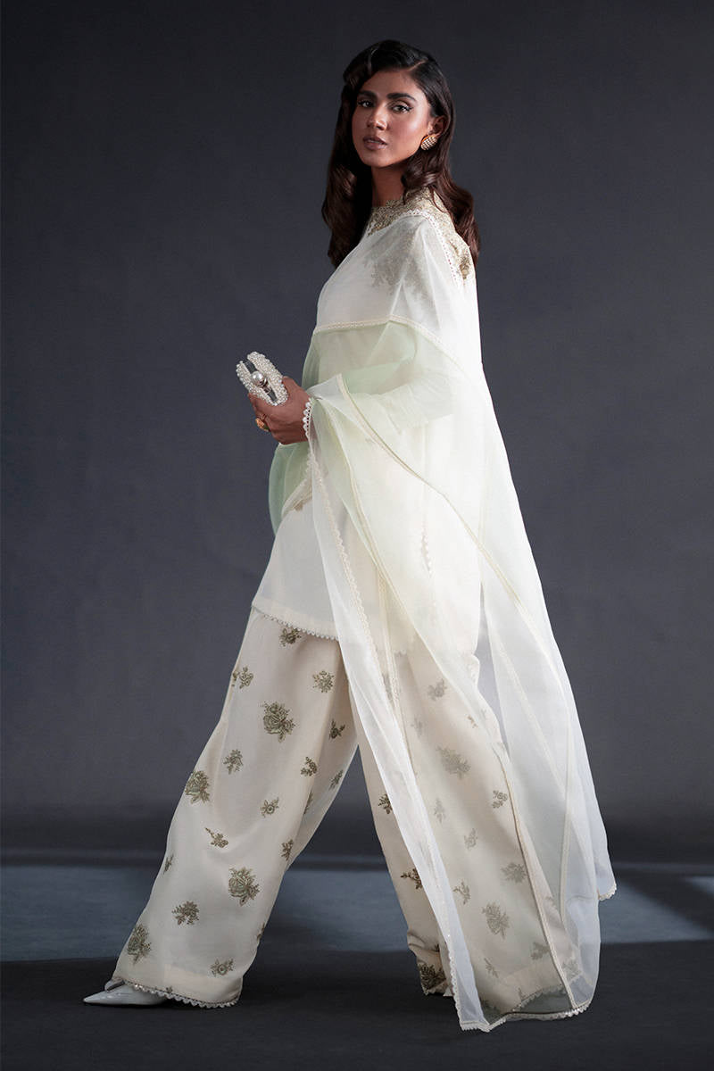 MNR | Chai Coffee Luxury Pret | Mint To Be - House Of Hania