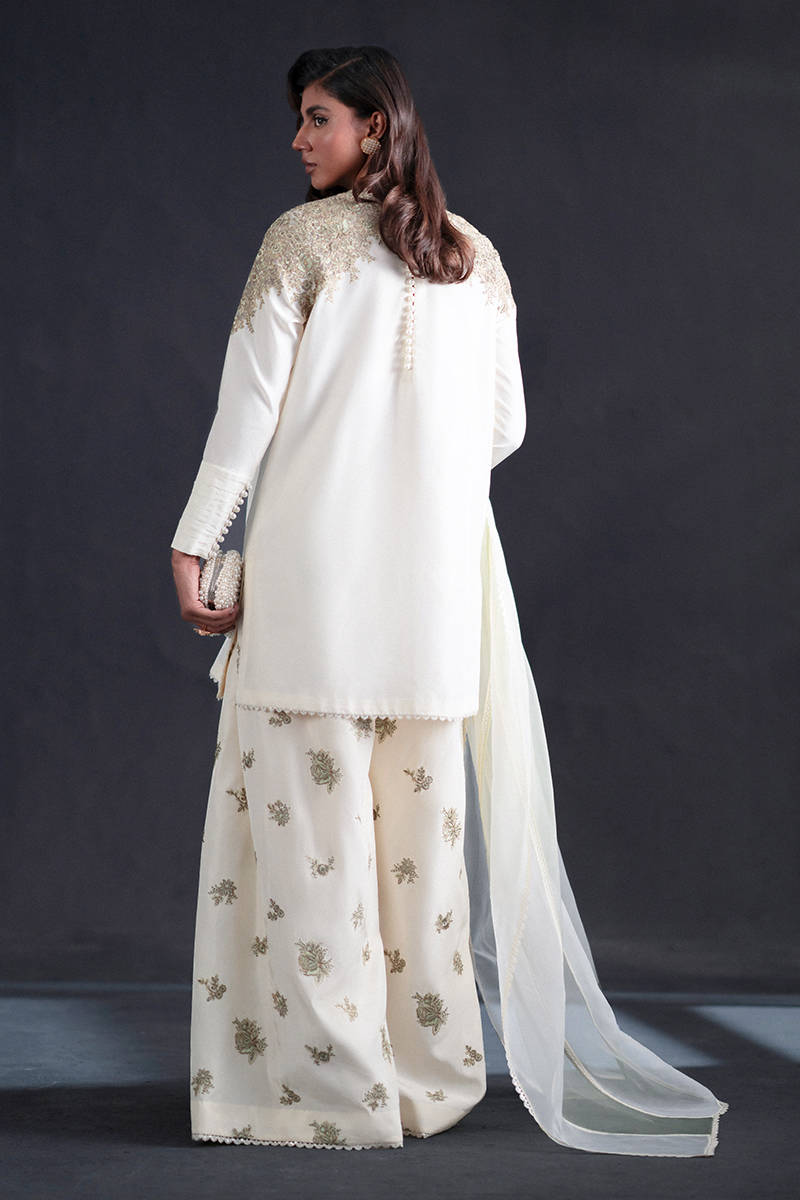 MNR | Chai Coffee Luxury Pret | Mint To Be - House Of Hania
