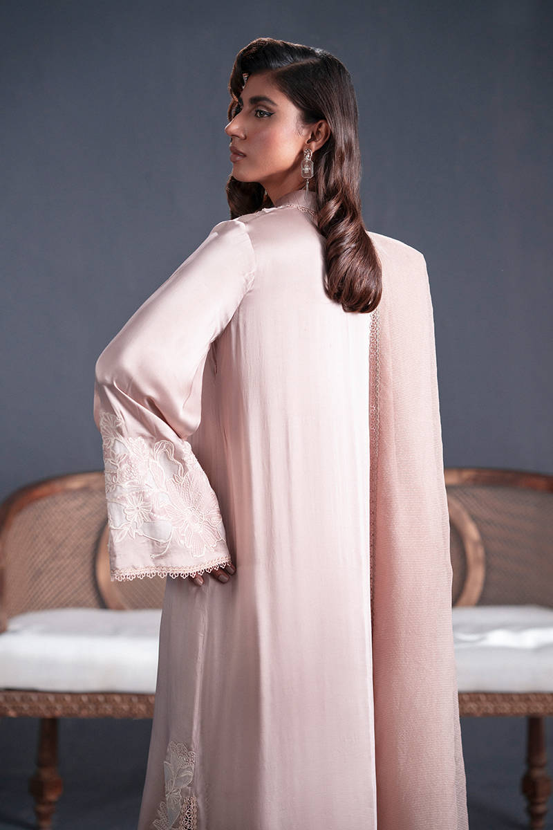 MNR | Chai Coffee Luxury Pret | Tea Rose - House Of Hania