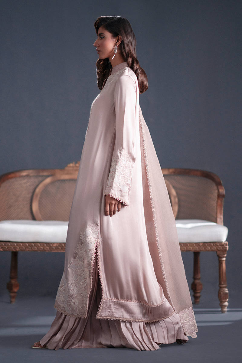 MNR | Chai Coffee Luxury Pret | Tea Rose - House Of Hania