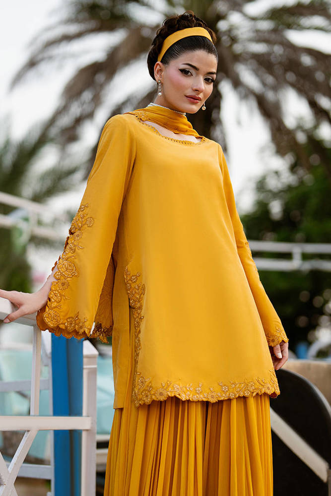 MNR | Chai Coffee Vol 5 - Eid Edit'26 | HONEY GLOW WITH DUPATTA - House Of Hania