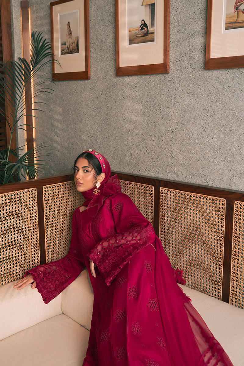 MNR | Chaye Coffee Luxury Pret | Garnet Glow - House Of Hania