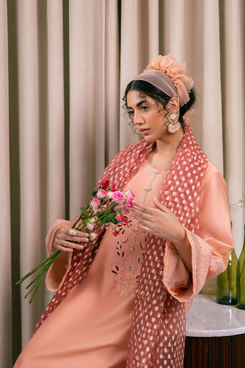 MNR | Chaye Coffee Luxury Pret | Peach Delight - House Of Hania