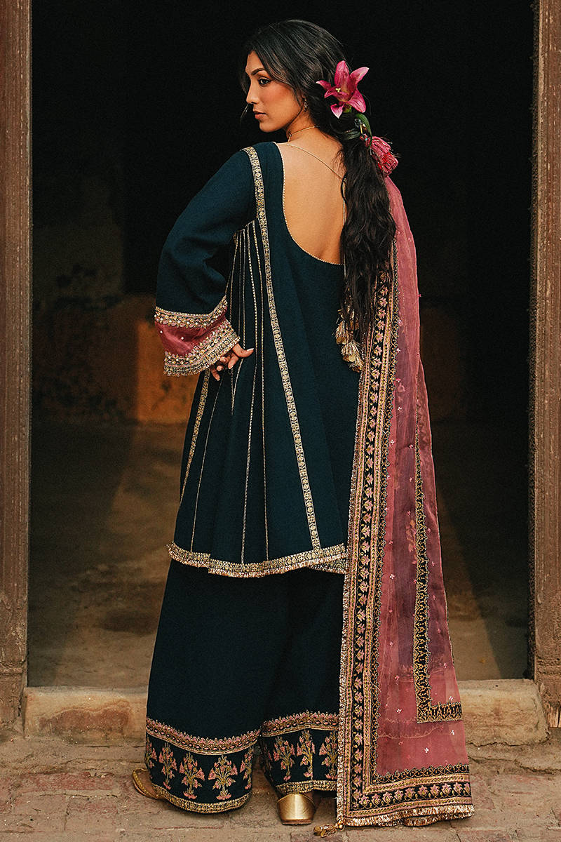 MNR | Farid Manzil Luxury Pret'26 | NEEL-E-RONAK - House Of Hania