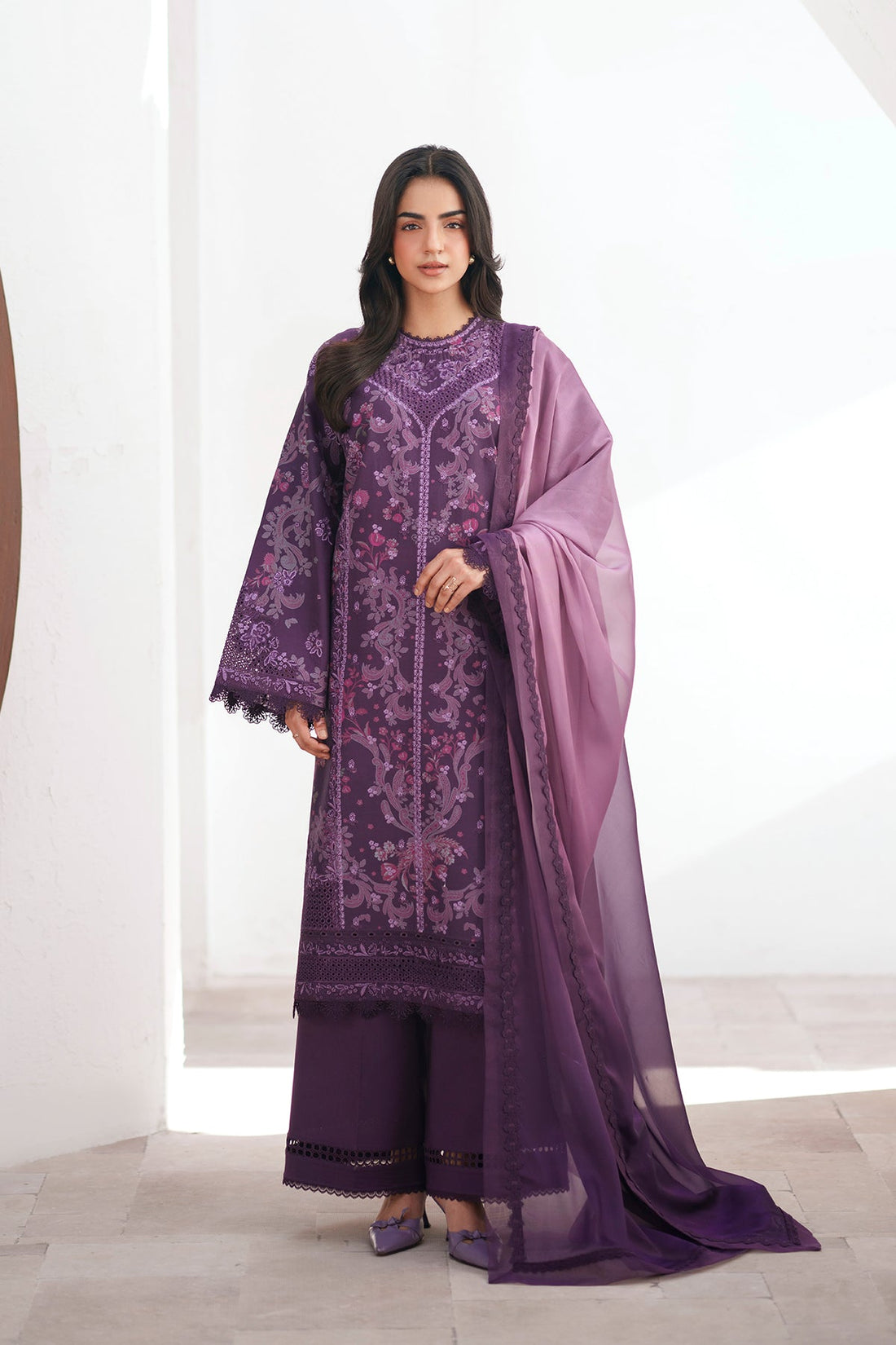 Model wearing Afrozeh Avenor purple shirt & trouser set