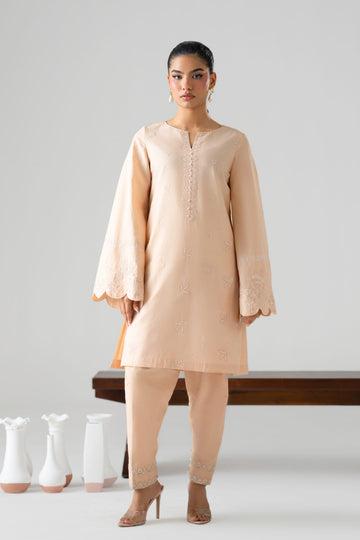 Akbar Aslam | Pret Lawn | Fleur