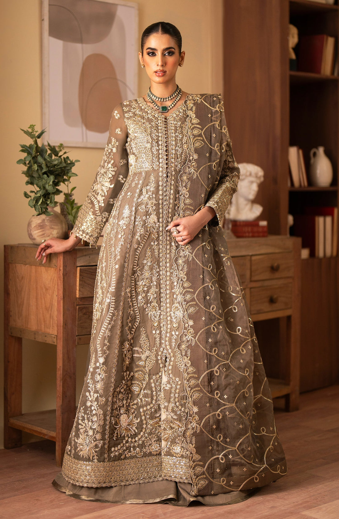 Emaan Adeel Yesra outfit — front view