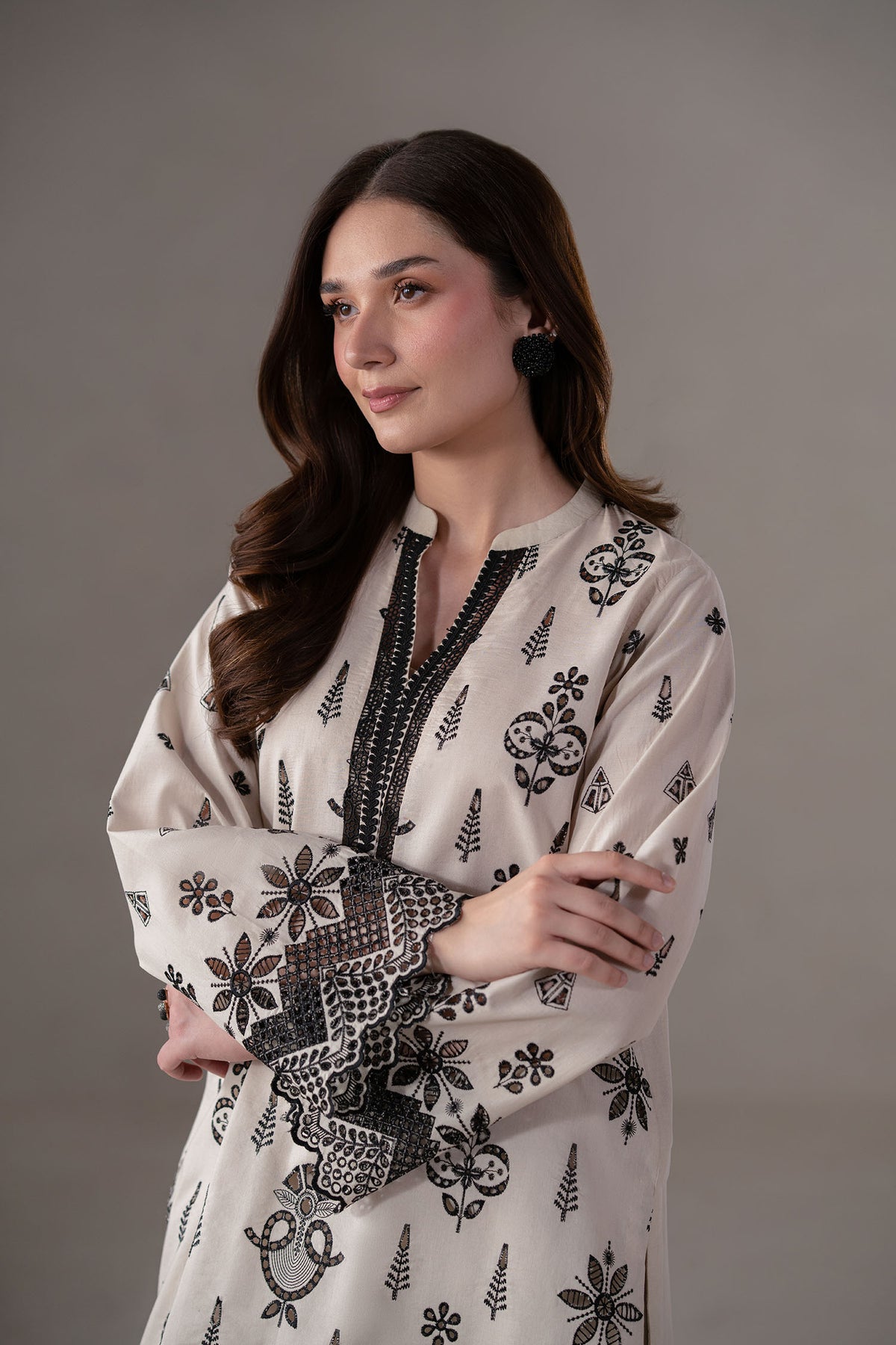 Akbar Aslam | Pret Lawn | Slate