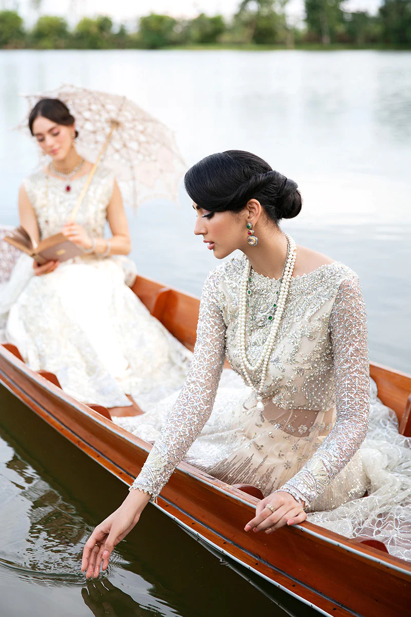 MUSHQ Serendipity Trousseau De Luxe Wedding Collection STDL22-04 EMBER - House Of Hania