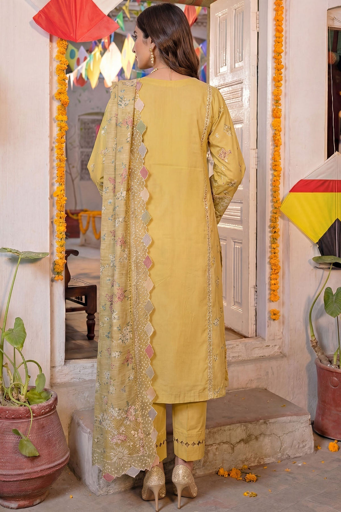 Motifz | Premium Lawn 26 | 5917-MERCINA - House Of Hania