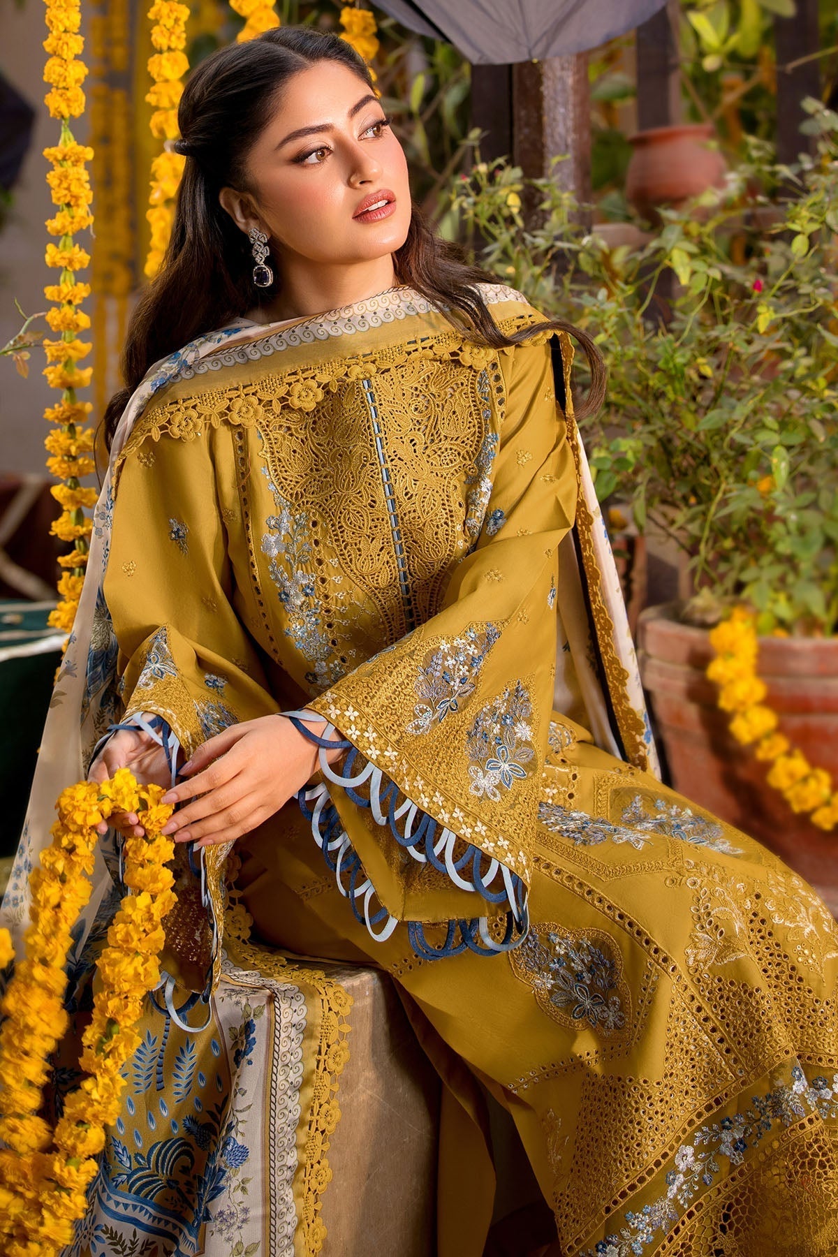 Motifz | Premium Lawn 26 | 5937-ARABELLA - House Of Hania