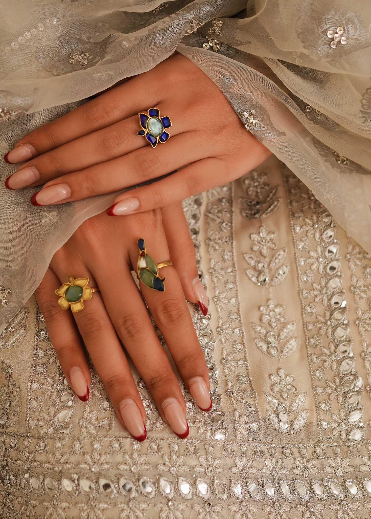 Mahgul | Eid Edit 2024 | Crushed Silver - House Of Hania