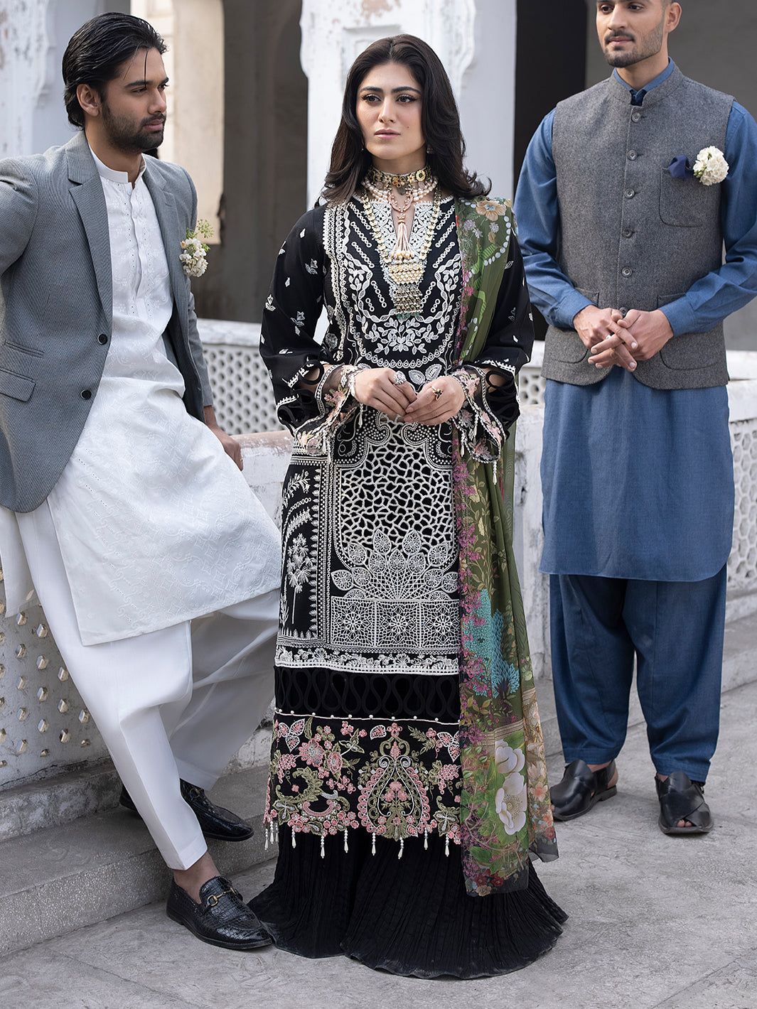 Mahnur | Mahrukh Luxury Lawn 24 | CAMELIA - House Of Hania
