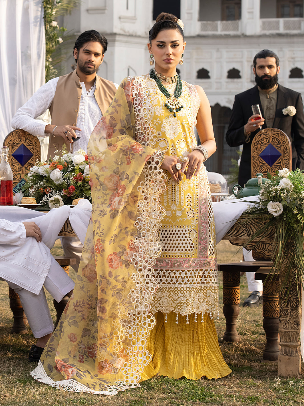 Mahnur | Mahrukh Luxury Lawn 24 | DELIA - House Of Hania