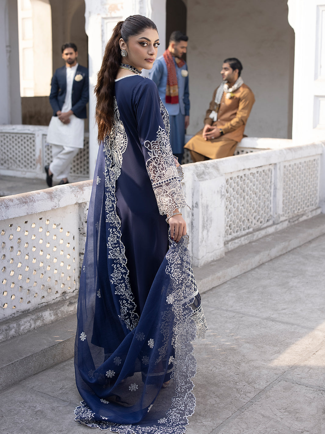 Mahnur | Mahrukh Luxury Lawn 24 | DUSK - House Of Hania