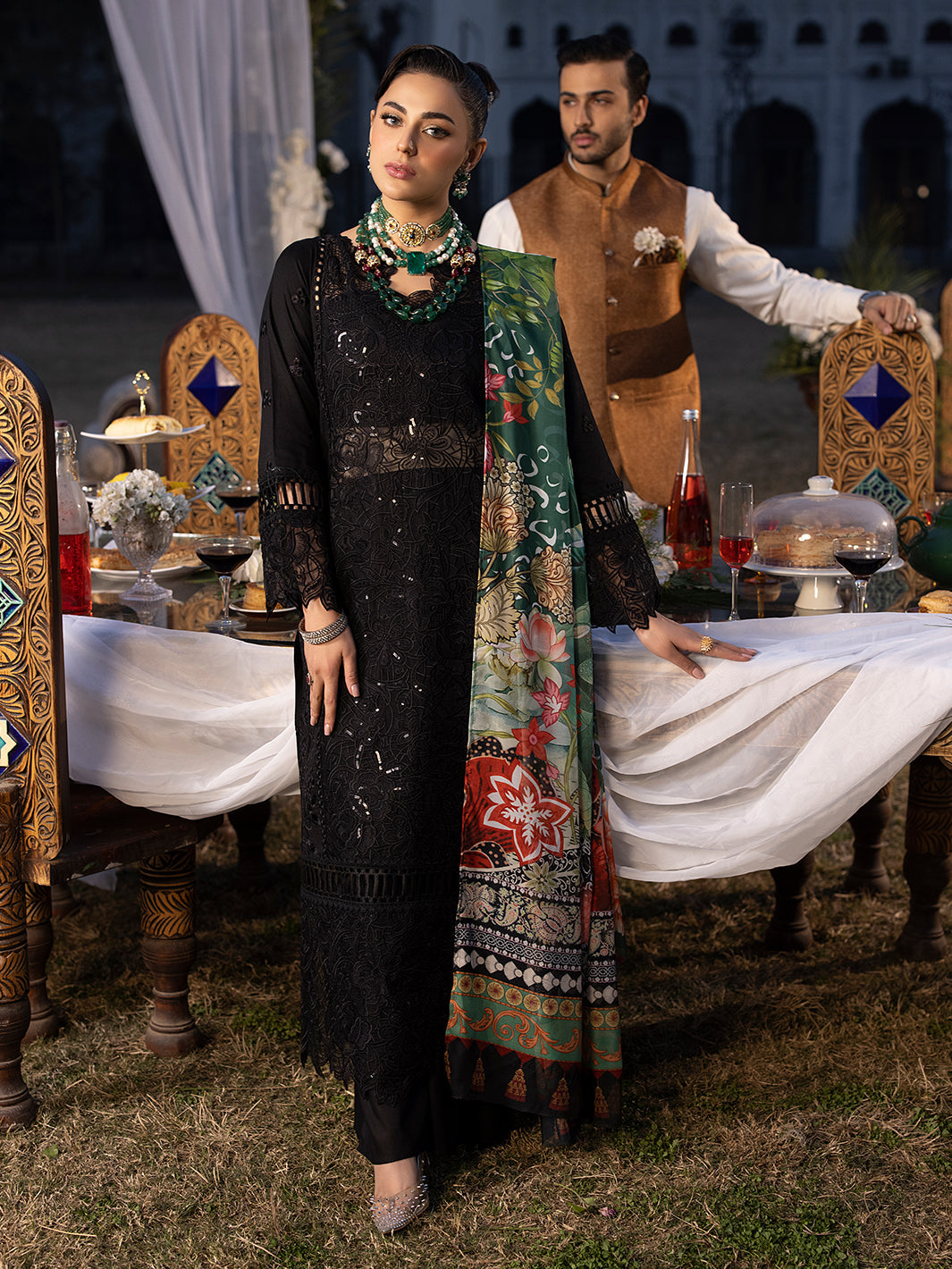Mahnur | Mahrukh Luxury Lawn 24 | HEMAYAL - House Of Hania