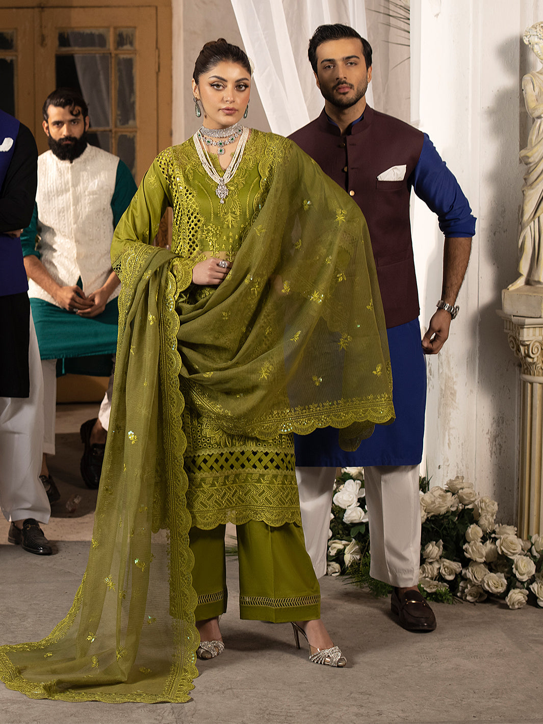 Mahnur | Mahrukh Luxury Lawn 24 | MALVA - House Of Hania