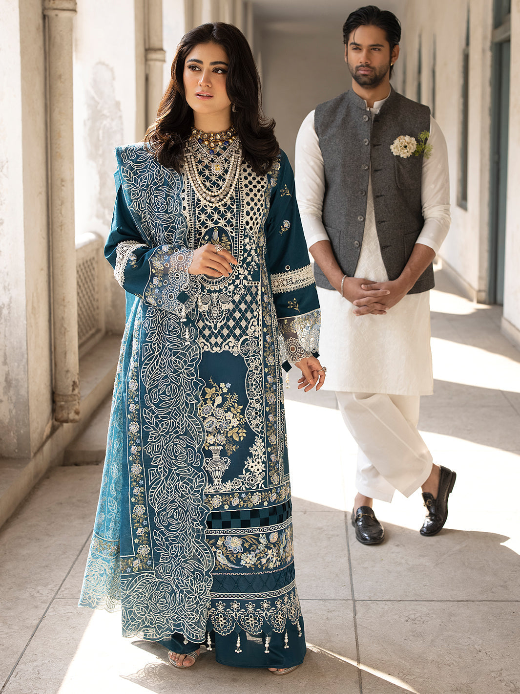 Mahnur | Mahrukh Luxury Lawn 24 | SERENE - House Of Hania