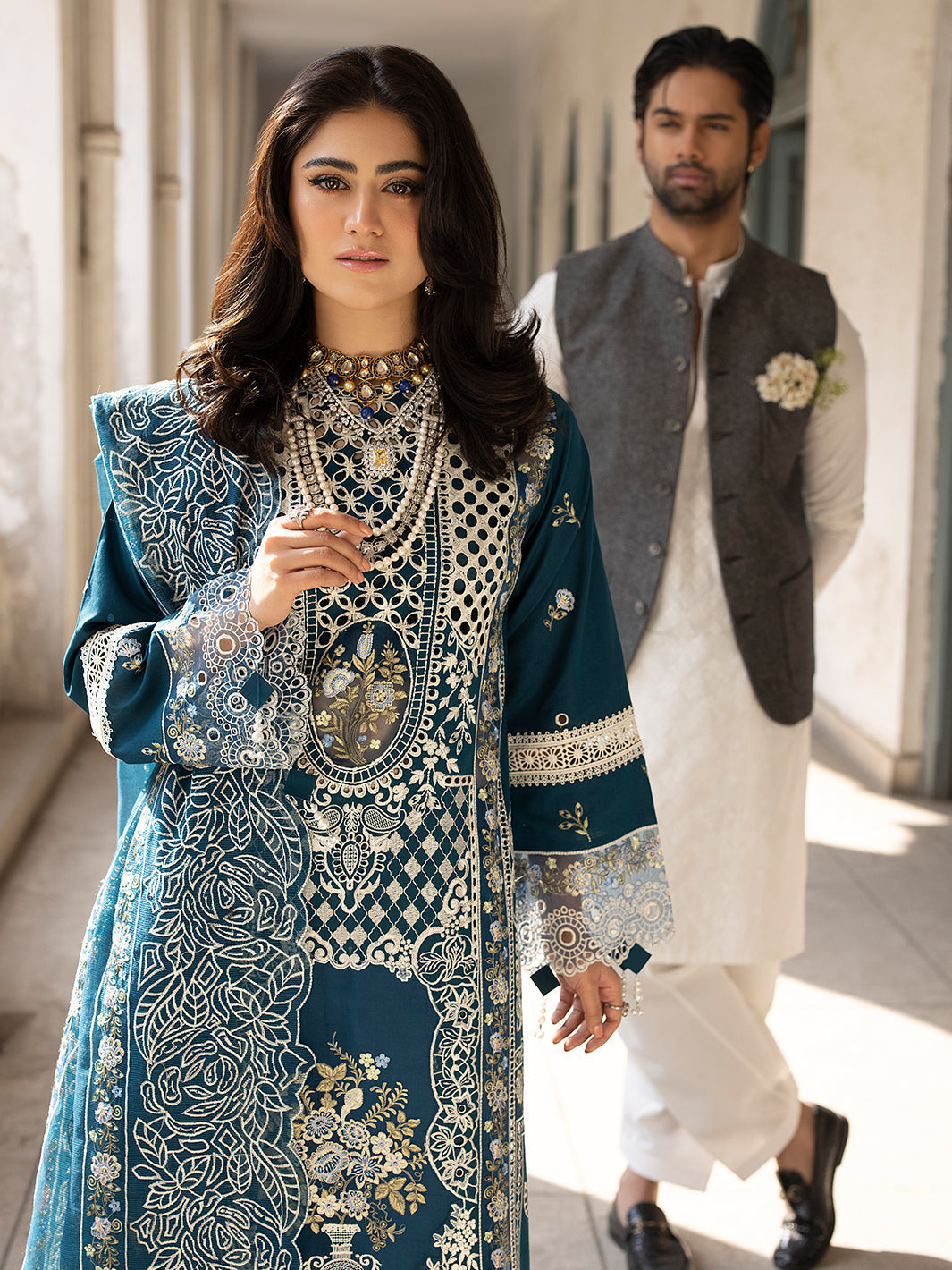 Mahnur | Mahrukh Luxury Lawn 24 | SERENE - House Of Hania