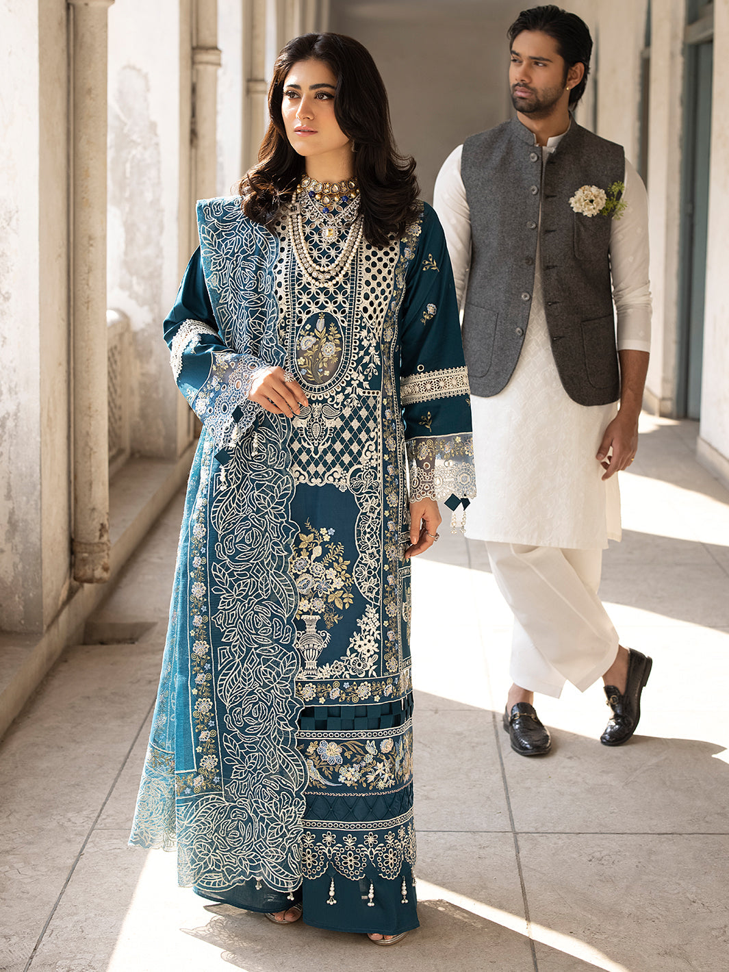 Mahnur | Mahrukh Luxury Lawn 24 | SERENE - House Of Hania
