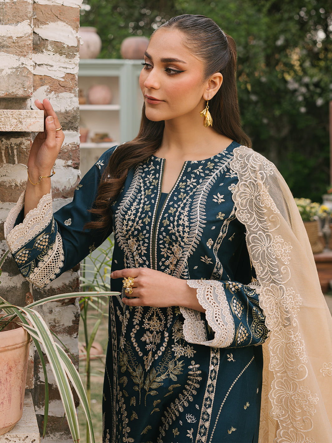 Mahnur | Masakali Luxury Lawn 24 | MK 01 - A - House Of Hania