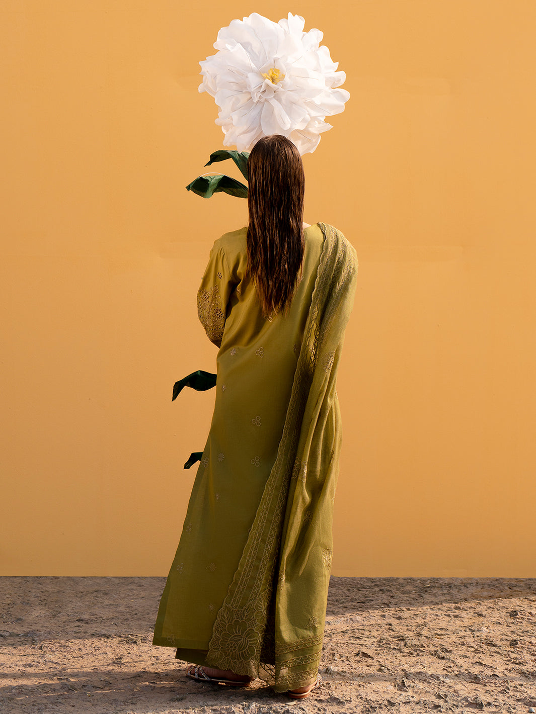 Mahnur | Sirena Luxury Lawn 25 | Adrienne - House Of Hania